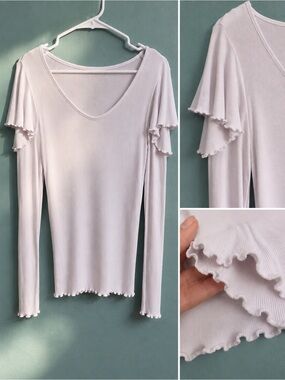 🍁 5/$25 We The Free | White Ruffle Shirt | Long Sleeve | Casual Classic